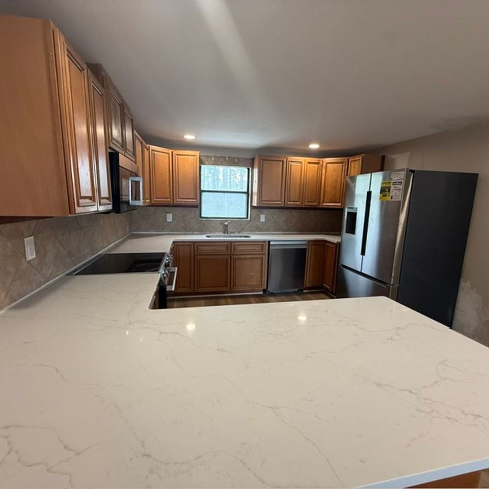 2289 Surf Rd - Photo 2 of 13