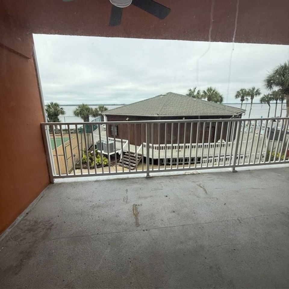 2289 Surf Rd - Photo 7 of 13