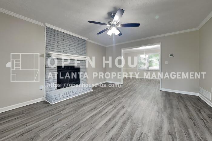 1501 Willow Creek Ct - Photo 5 of 20