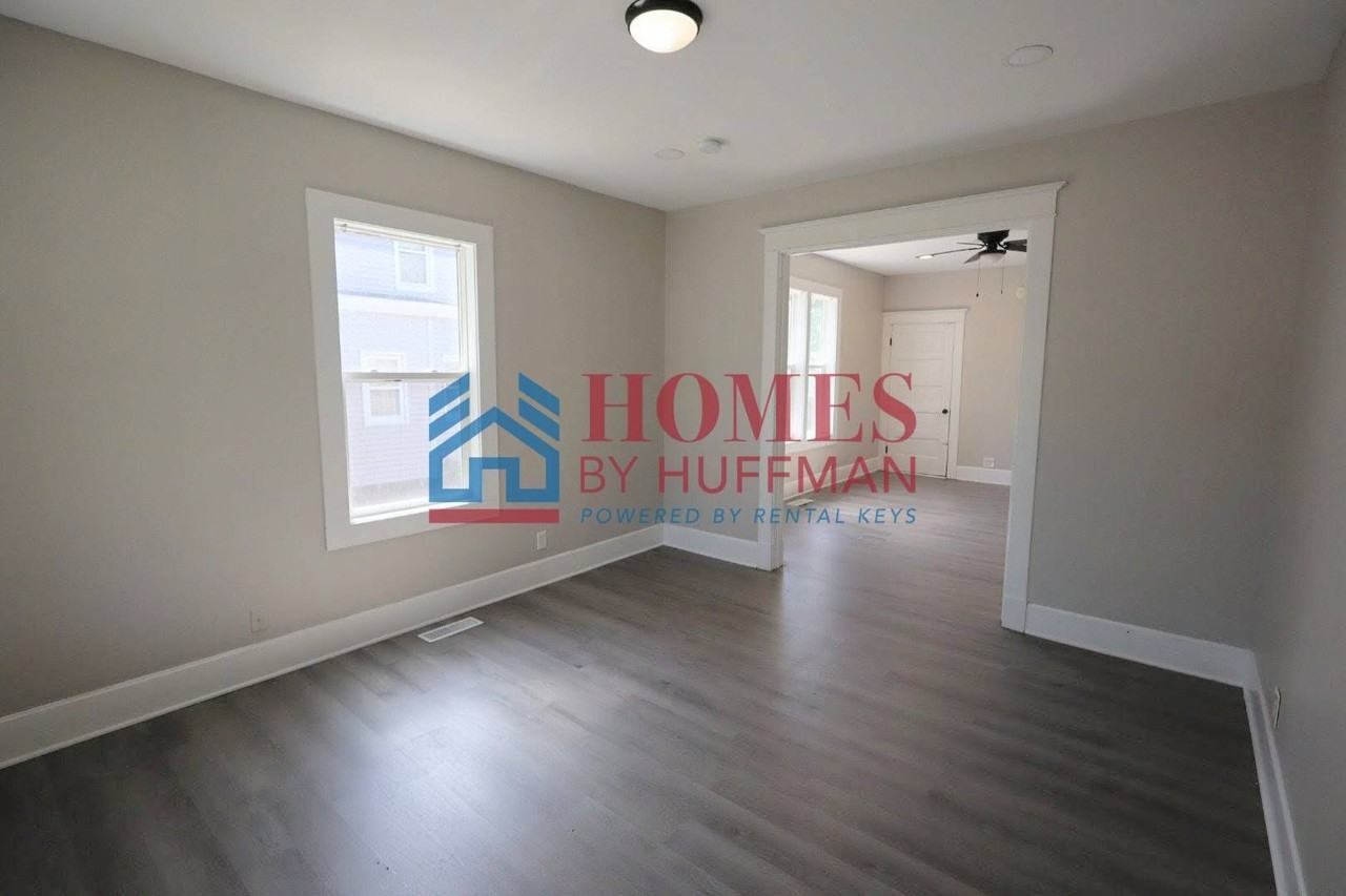 605 Madison Ave - Photo 4 of 19