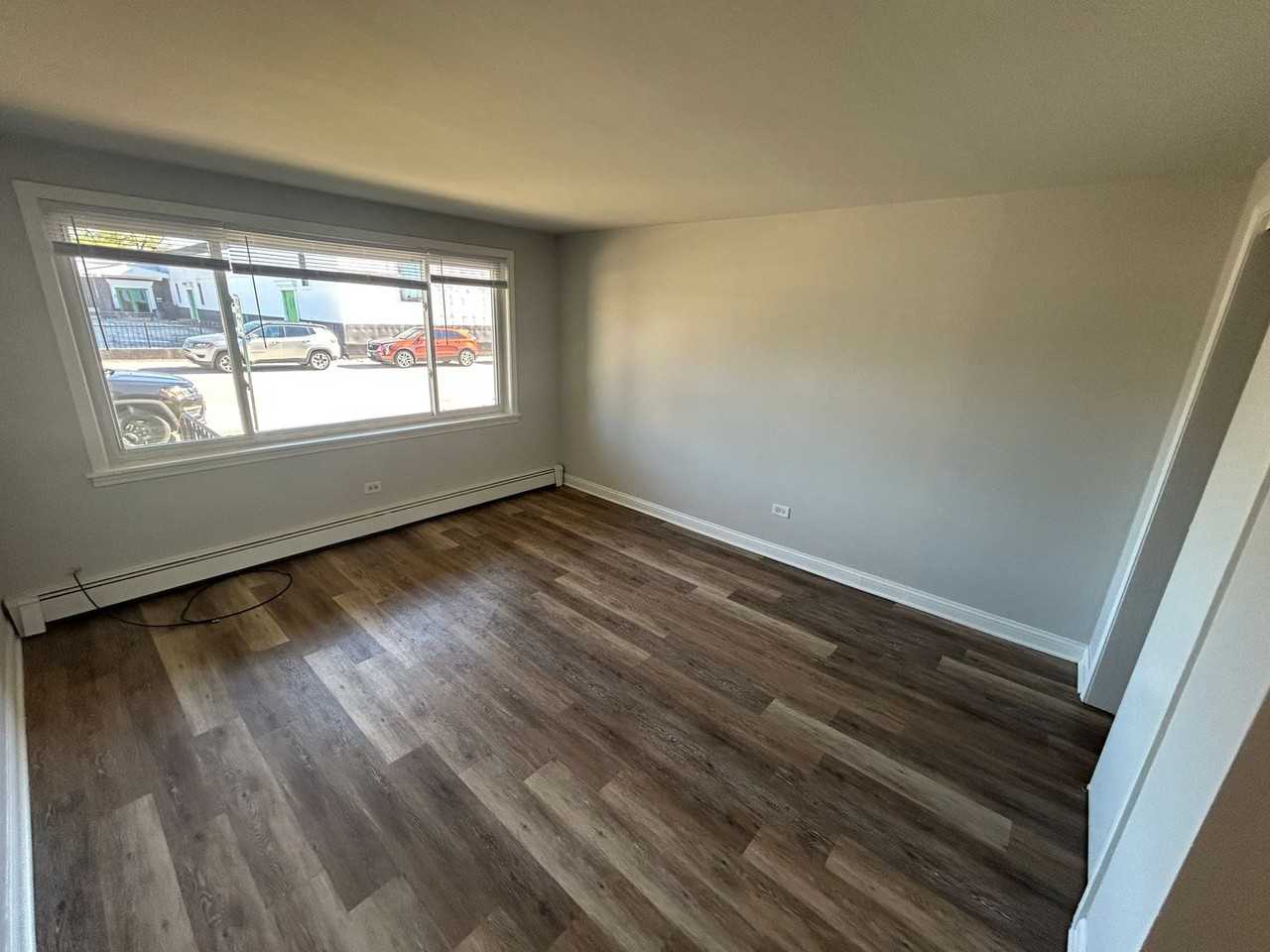 14501 Torrence Avenue - Photo 3 of 15