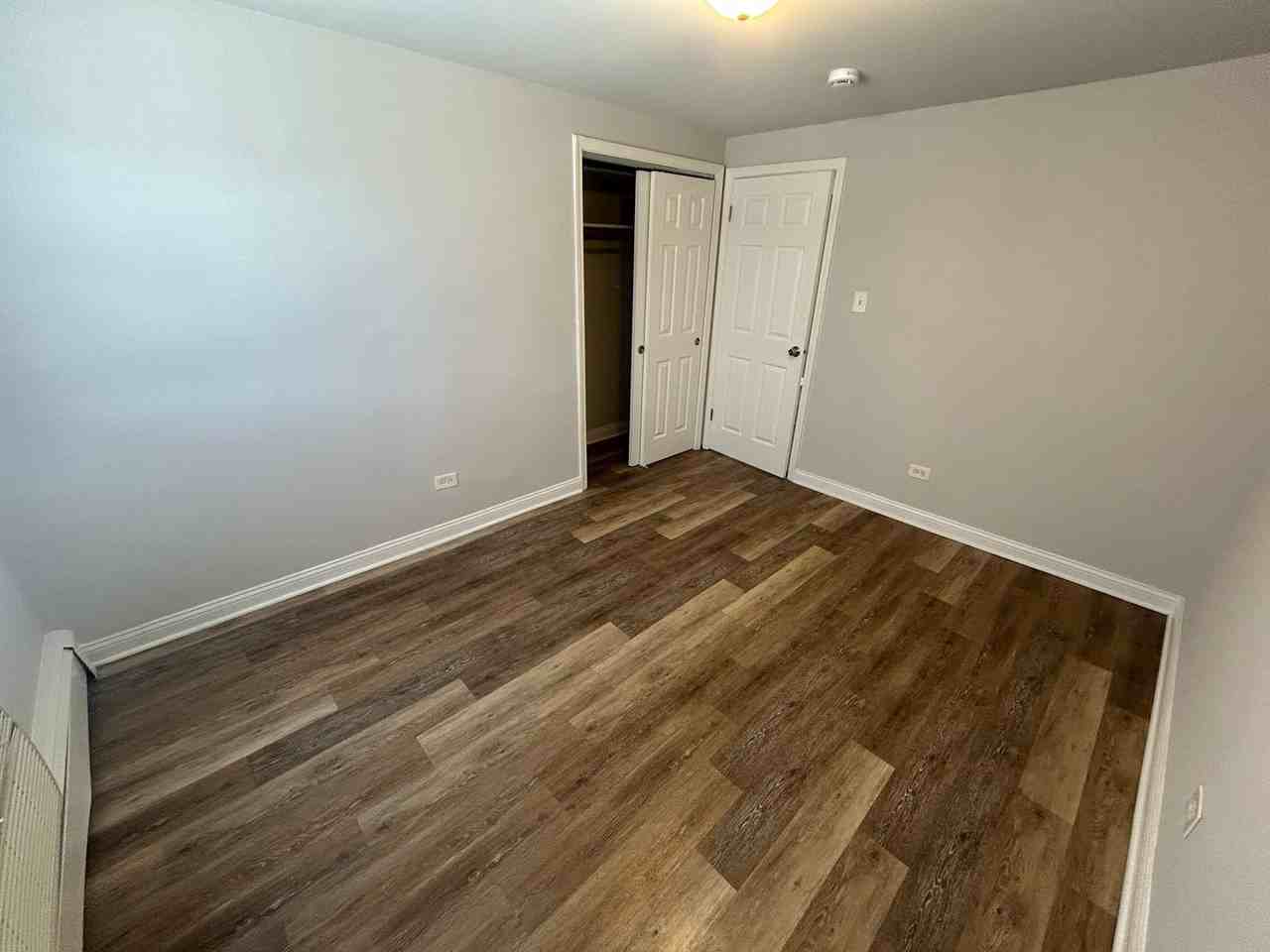 14501 Torrence Avenue - Photo 7 of 15