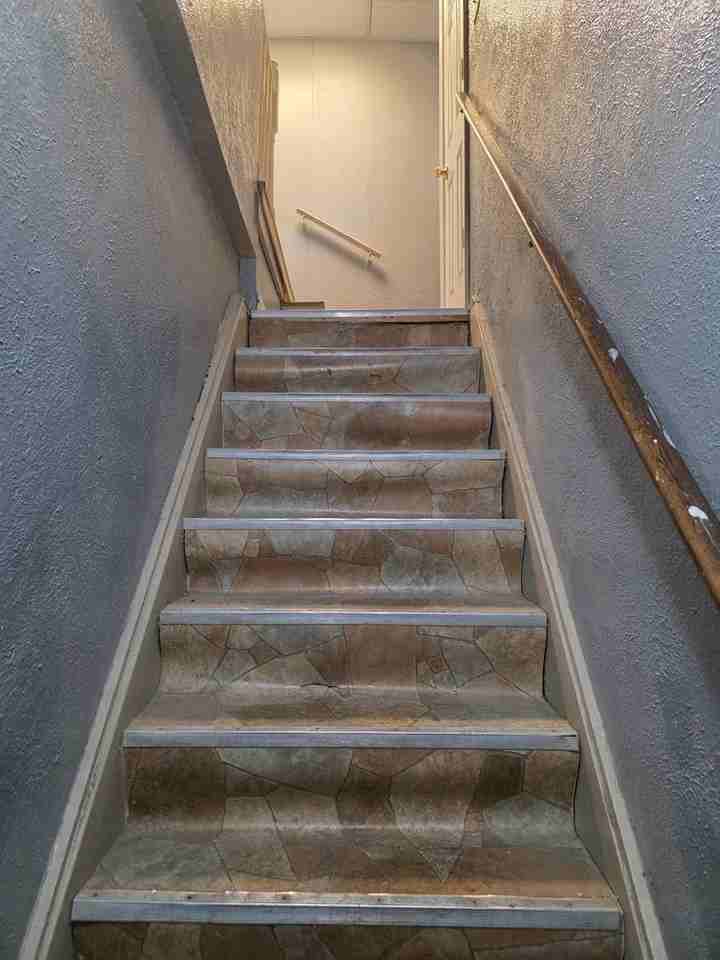1029 S 3rd St - Photo 3 of 9