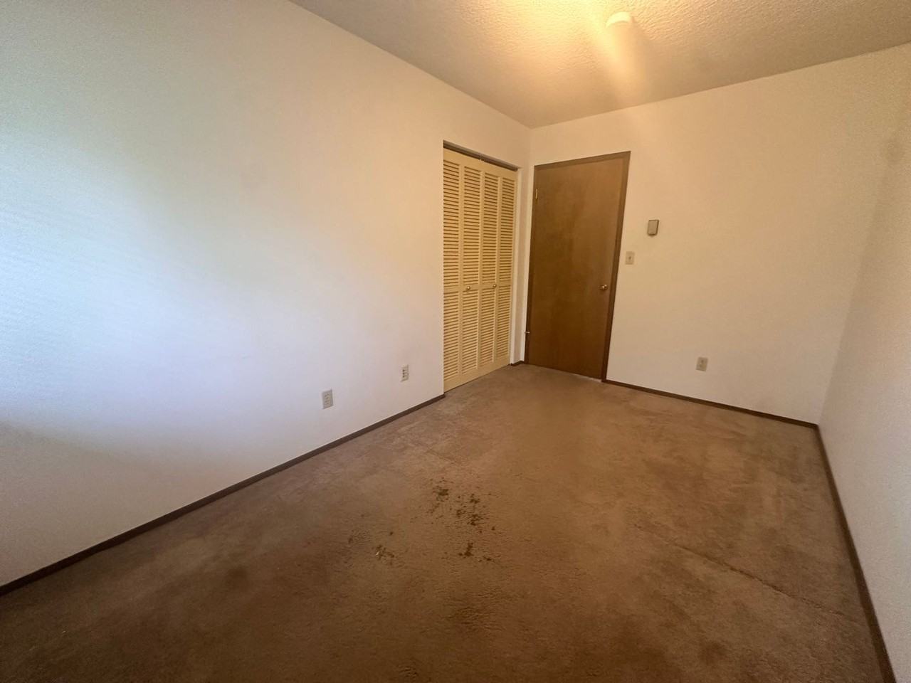 1013 1013 & 1021 & 1033 Kirkland Ave NE - Photo 5 of 12