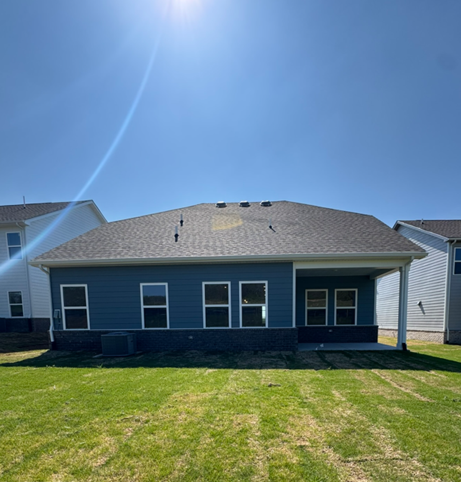 3149 Arbor Valley Rd - Photo 4 of 30