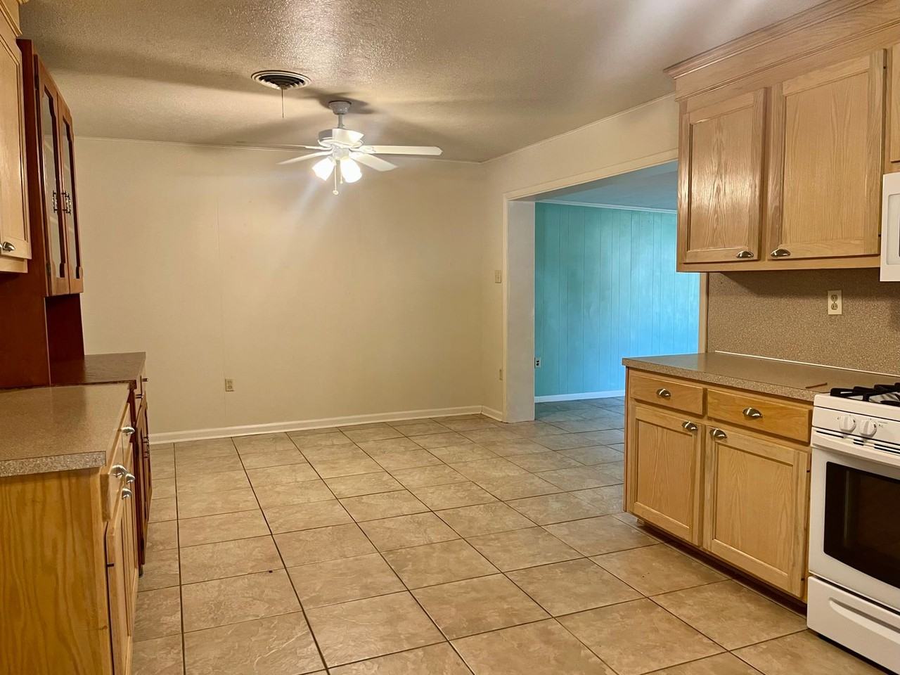 9760 Judi Ave - Photo 6 of 18
