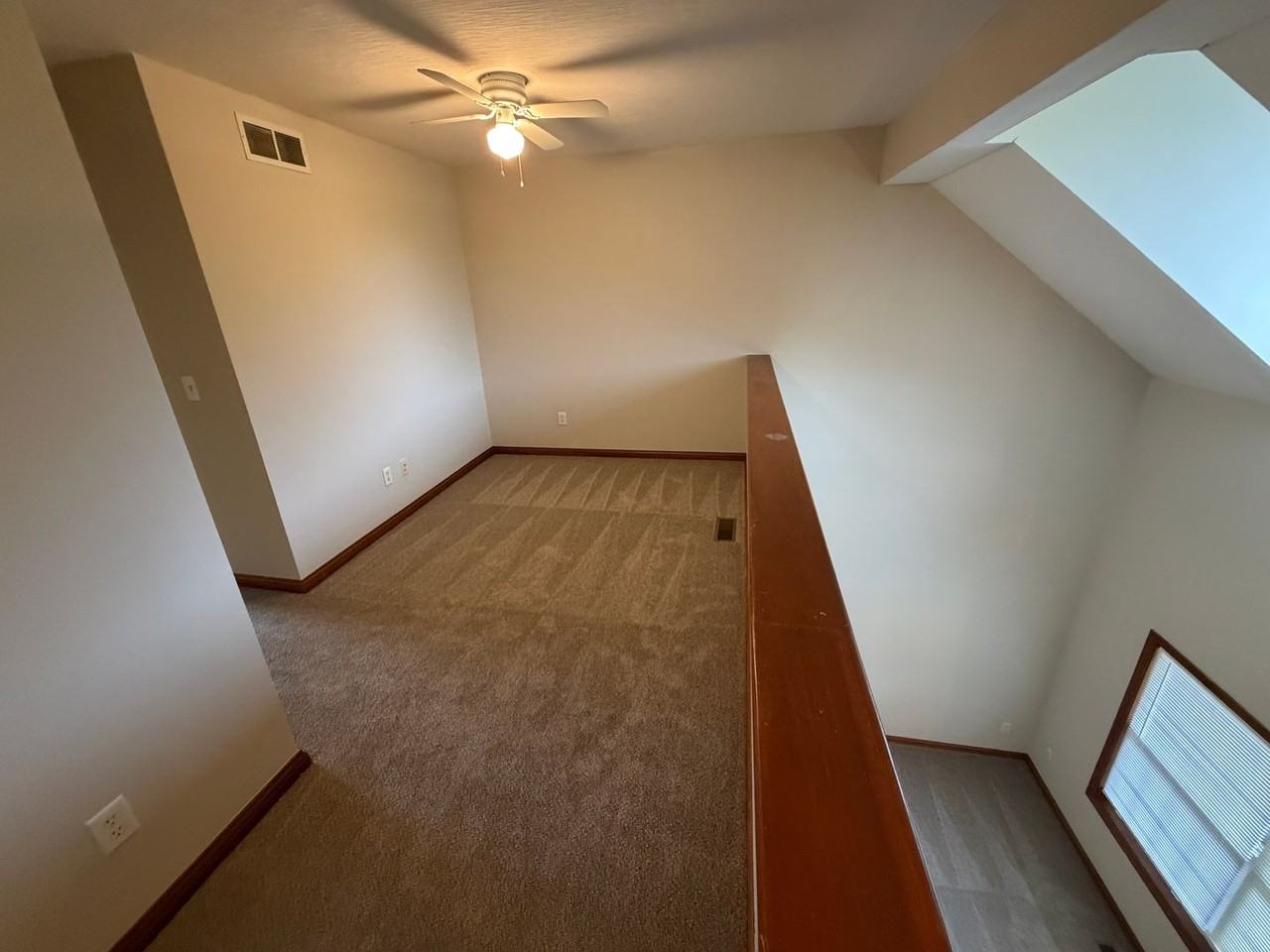 545 Birch St - Photo 3 of 6