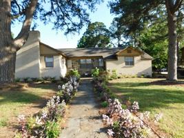 featured image of 3908 Wicklow Dr