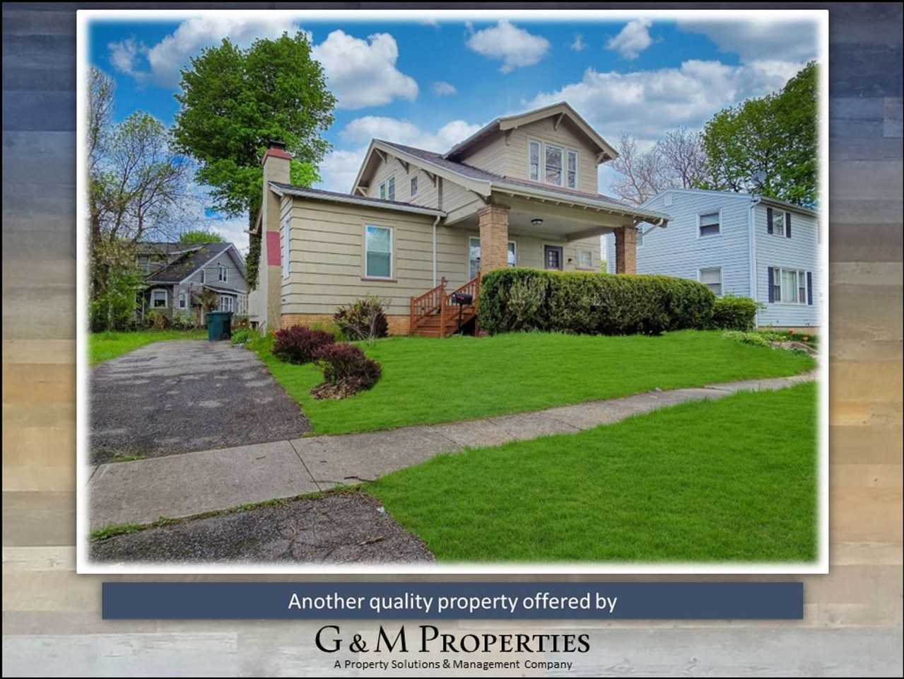 1317 Genesee St - Photo 4 of 33