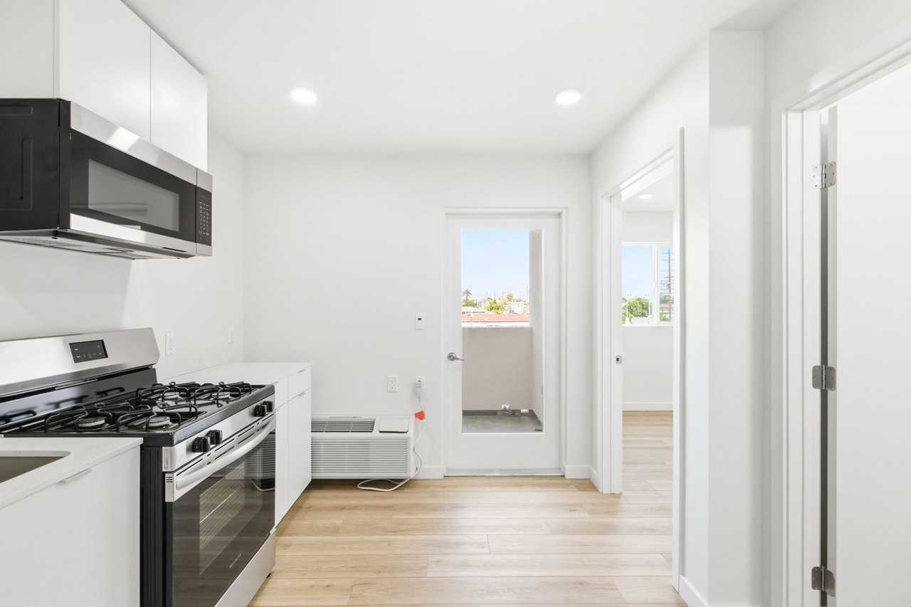 7655 San Pedro Street - Photo 2 of 26