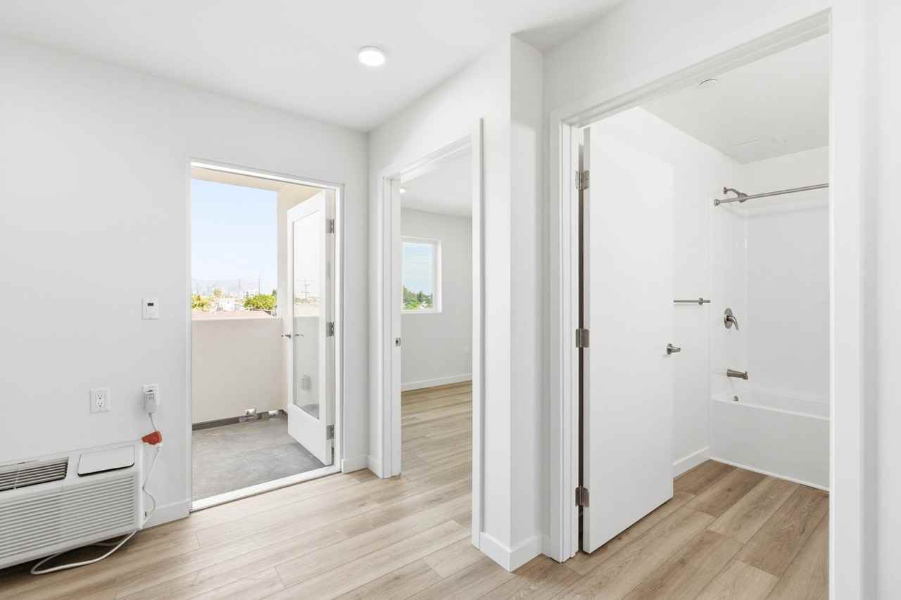 7655 San Pedro Street - Photo 4 of 26