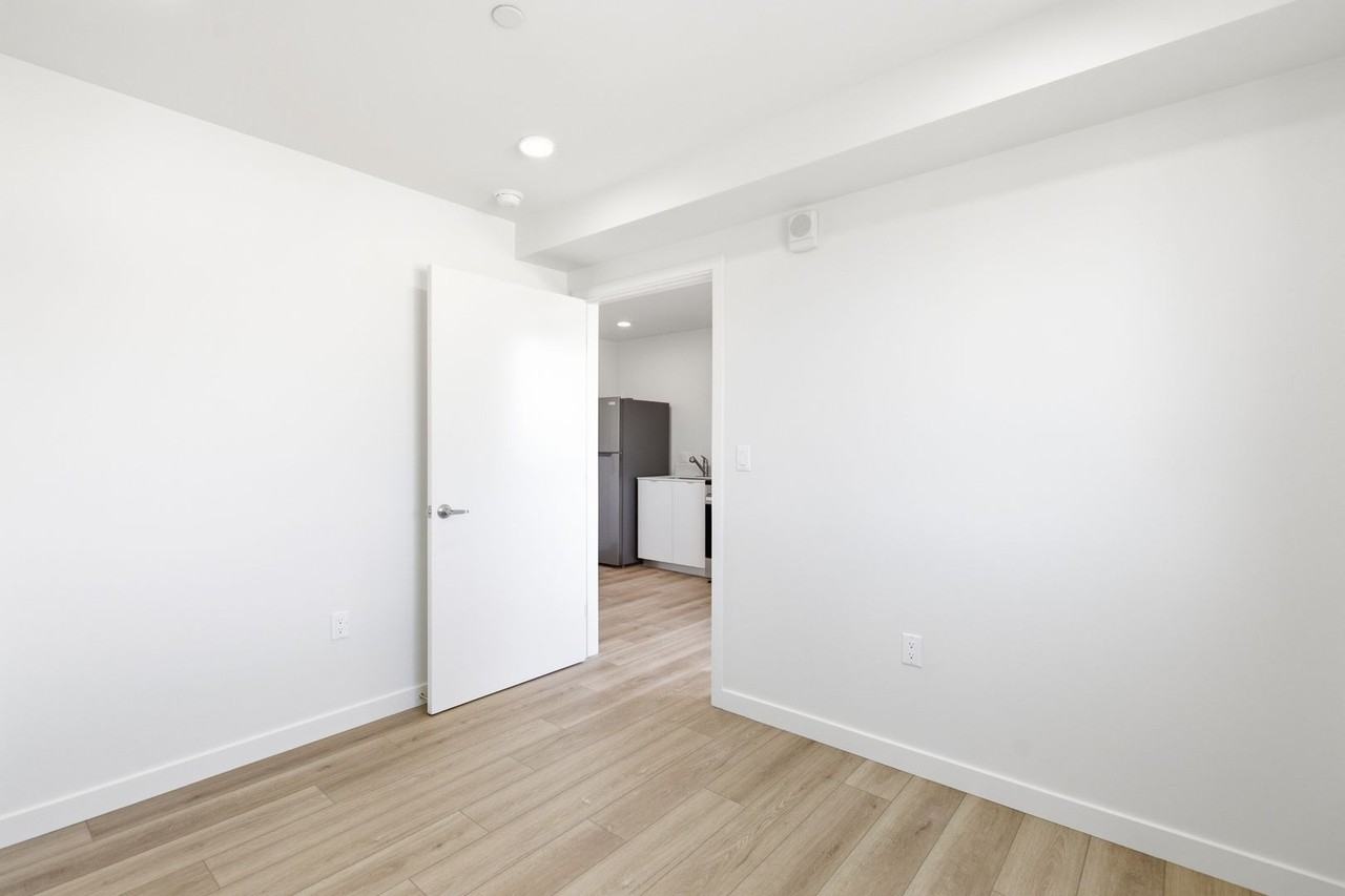 7655 San Pedro Street - Photo 7 of 26