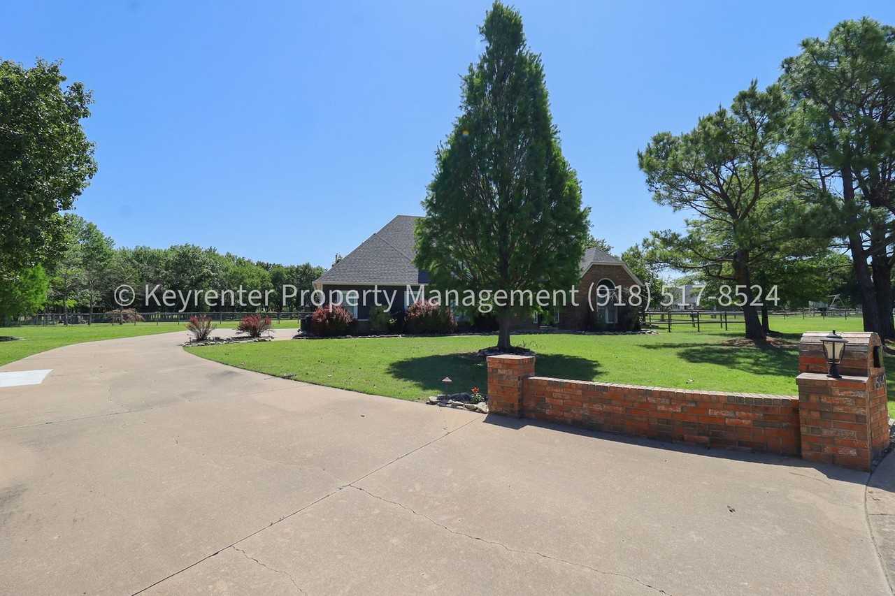 15641 E 85th Pl N - Photo 3 of 50