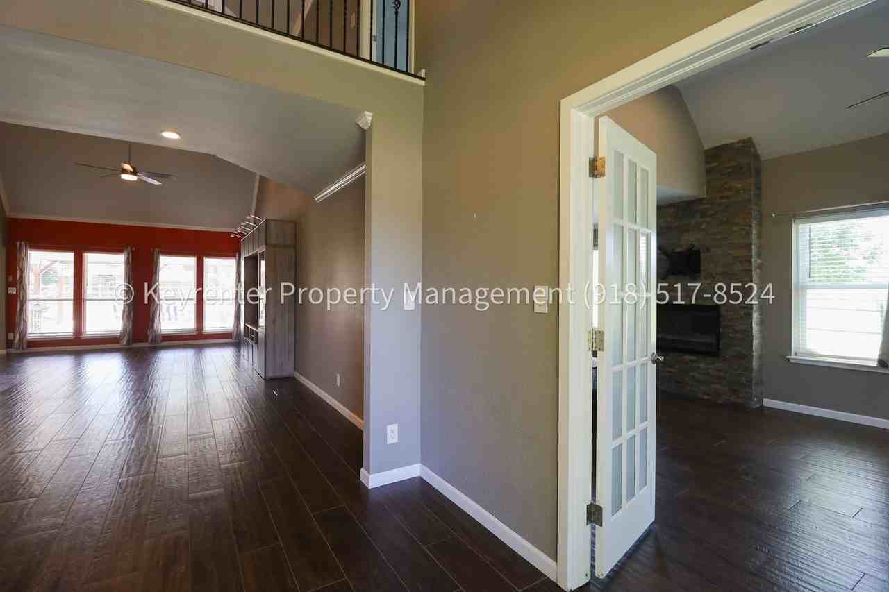 15641 E 85th Pl N - Photo 7 of 50