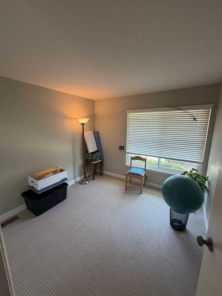 2516 Dapplegray Ln - Photo 7 of 12