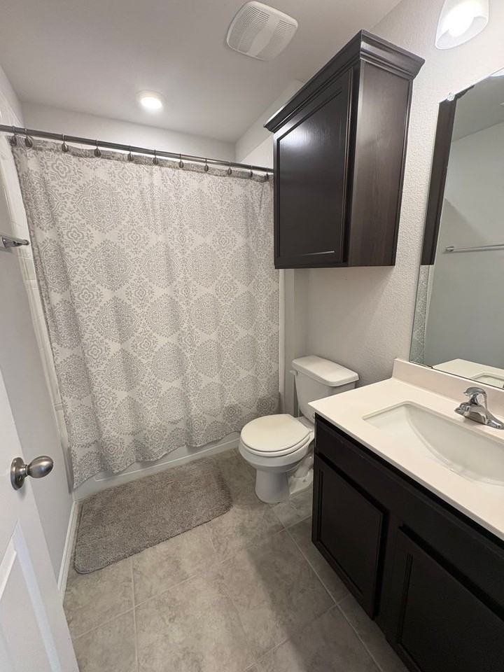 2408 Corradino St - Photo 5 of 10