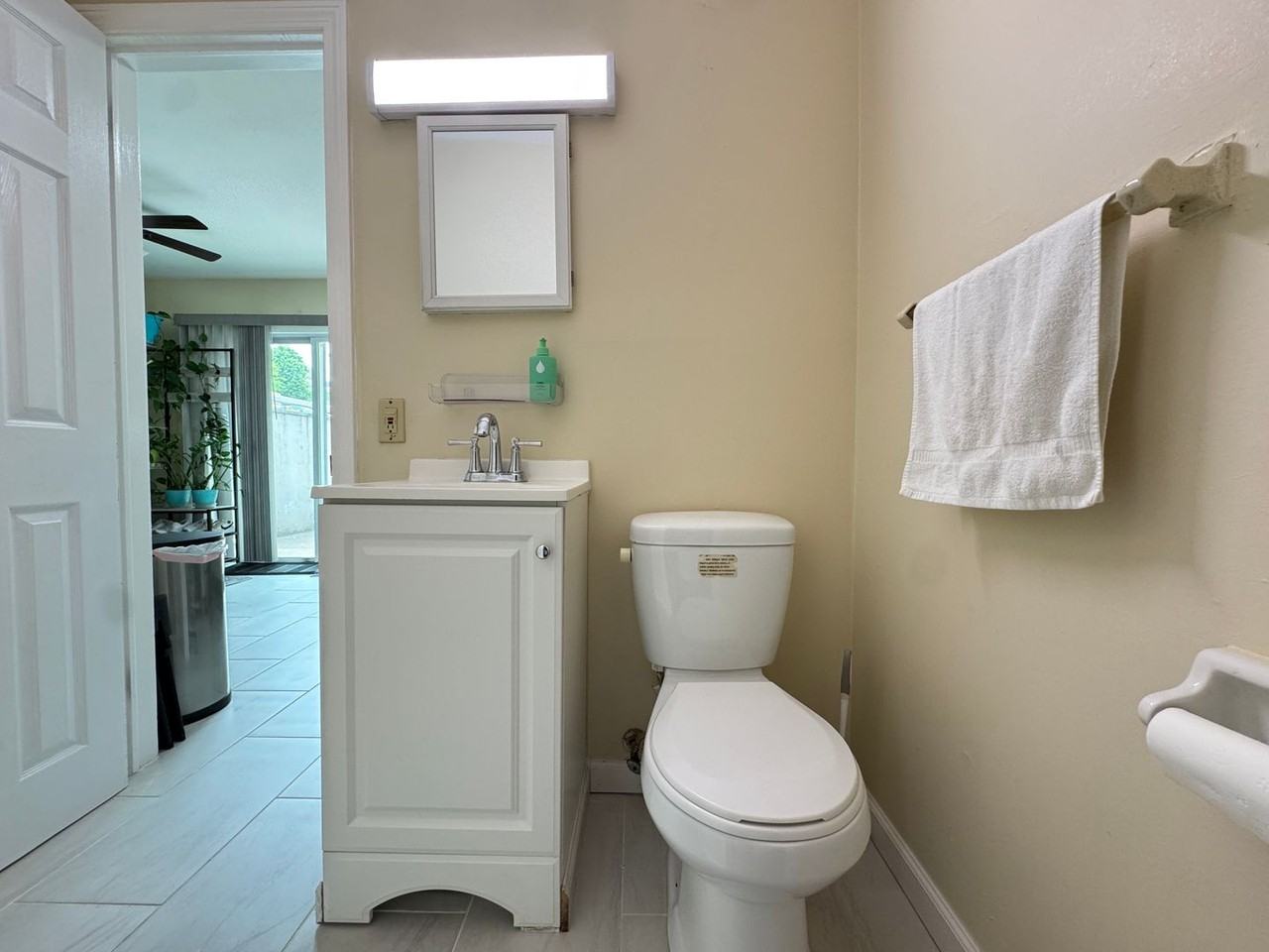 87 Warwick St - Photo 6 of 27