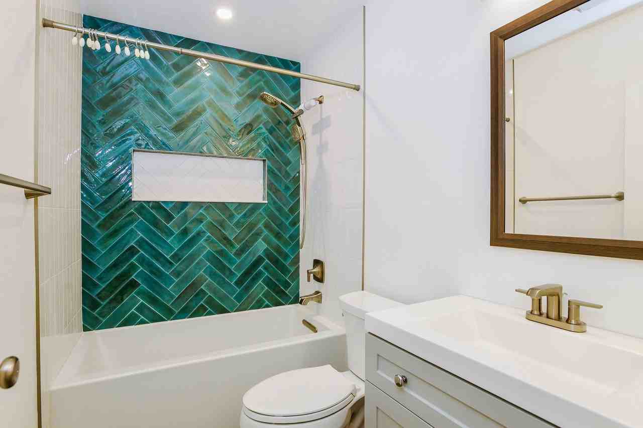 23250 Orange Ave - Photo 5 of 16