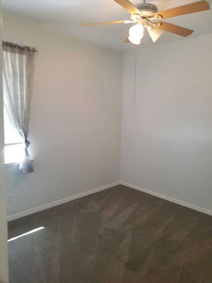 260 Destiny Cir - Photo 4 of 24