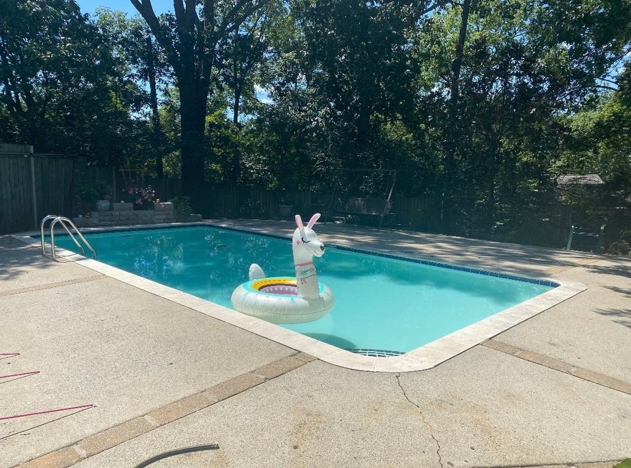 615 W Meade Dr - Photo 2 of 7