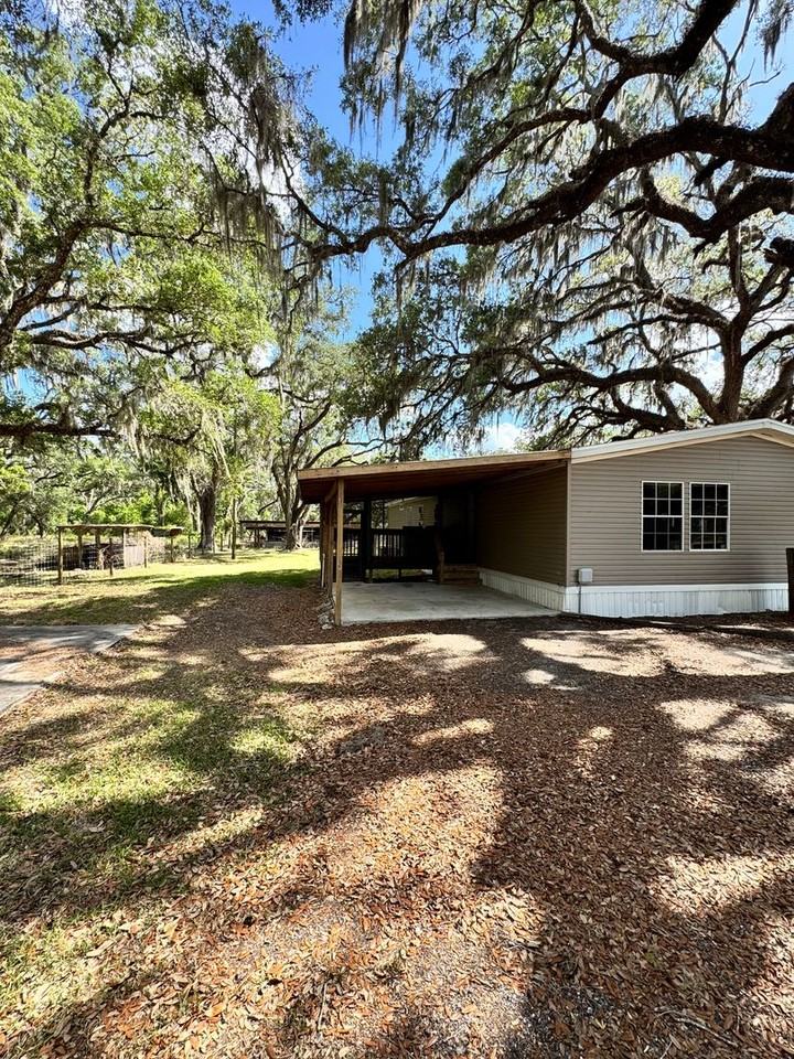17640 Bellamy Brothers Blvd - Photo 3 of 16