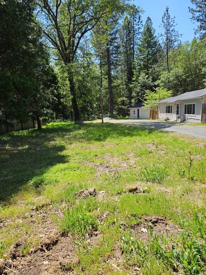 9405 Lower River Rd - Photo 3 of 13