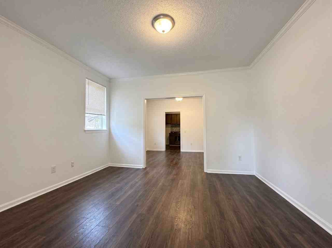 278 Hewlett Rd - Photo 2 of 2