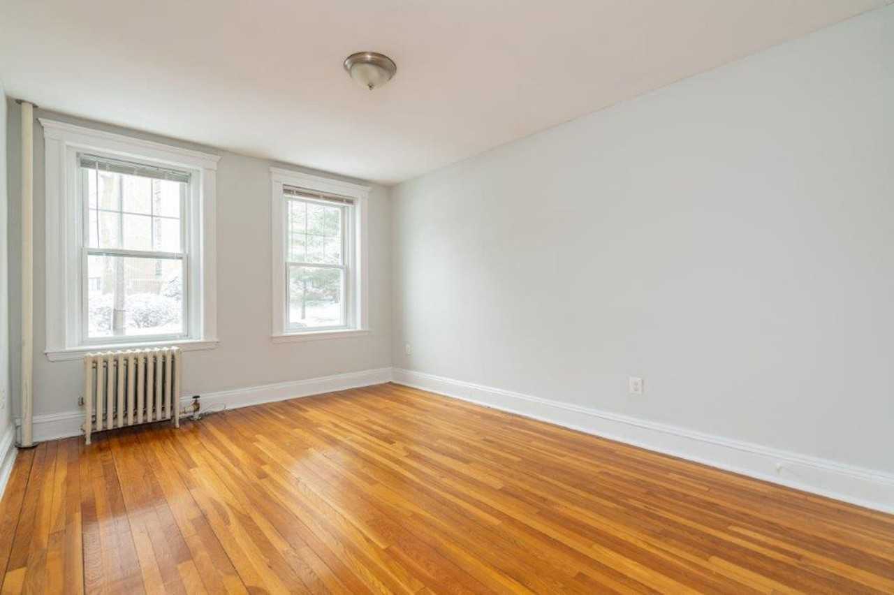 280 Chestnut Hill Ave - Photo 2 of 6