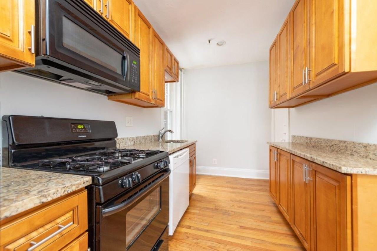 280 Chestnut Hill Ave - Photo 5 of 6