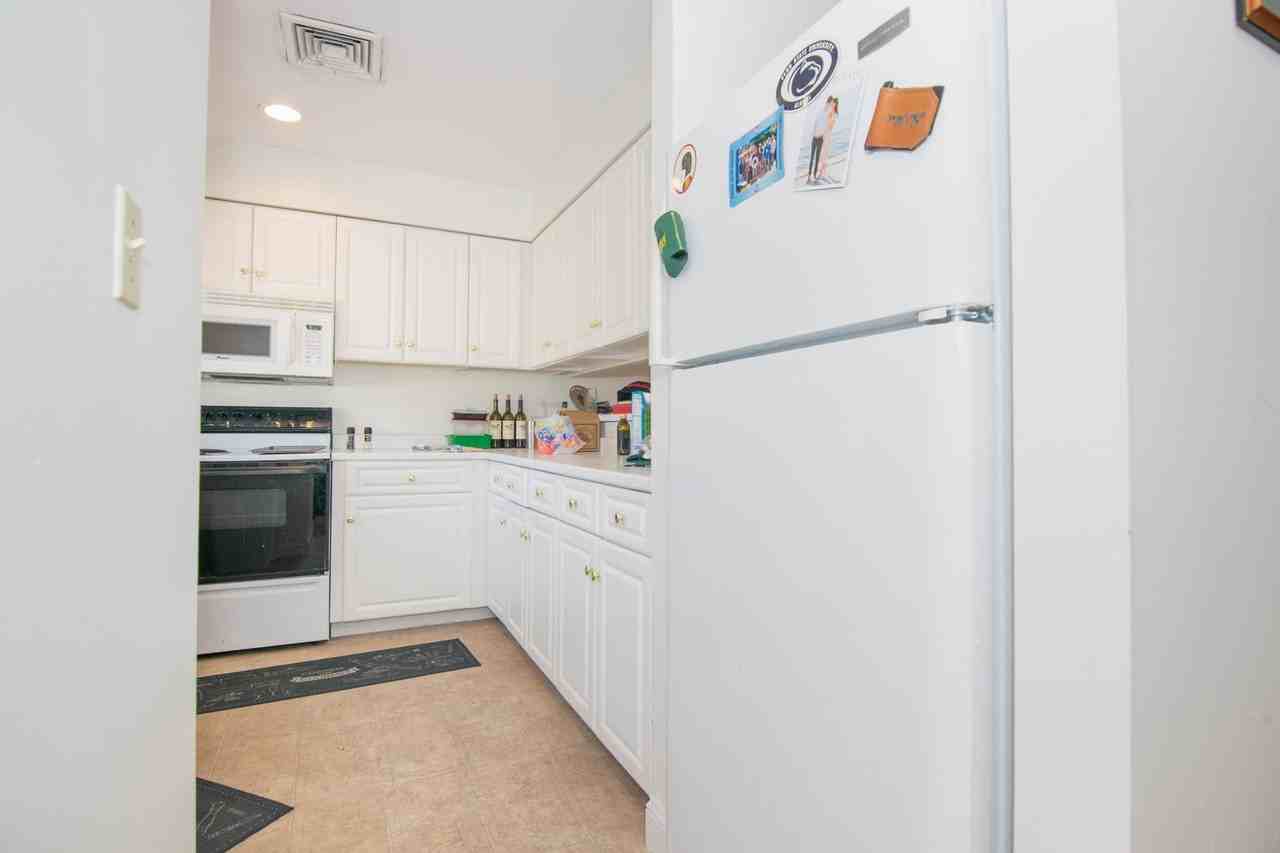 11 Glencoe St - Photo 2 of 13