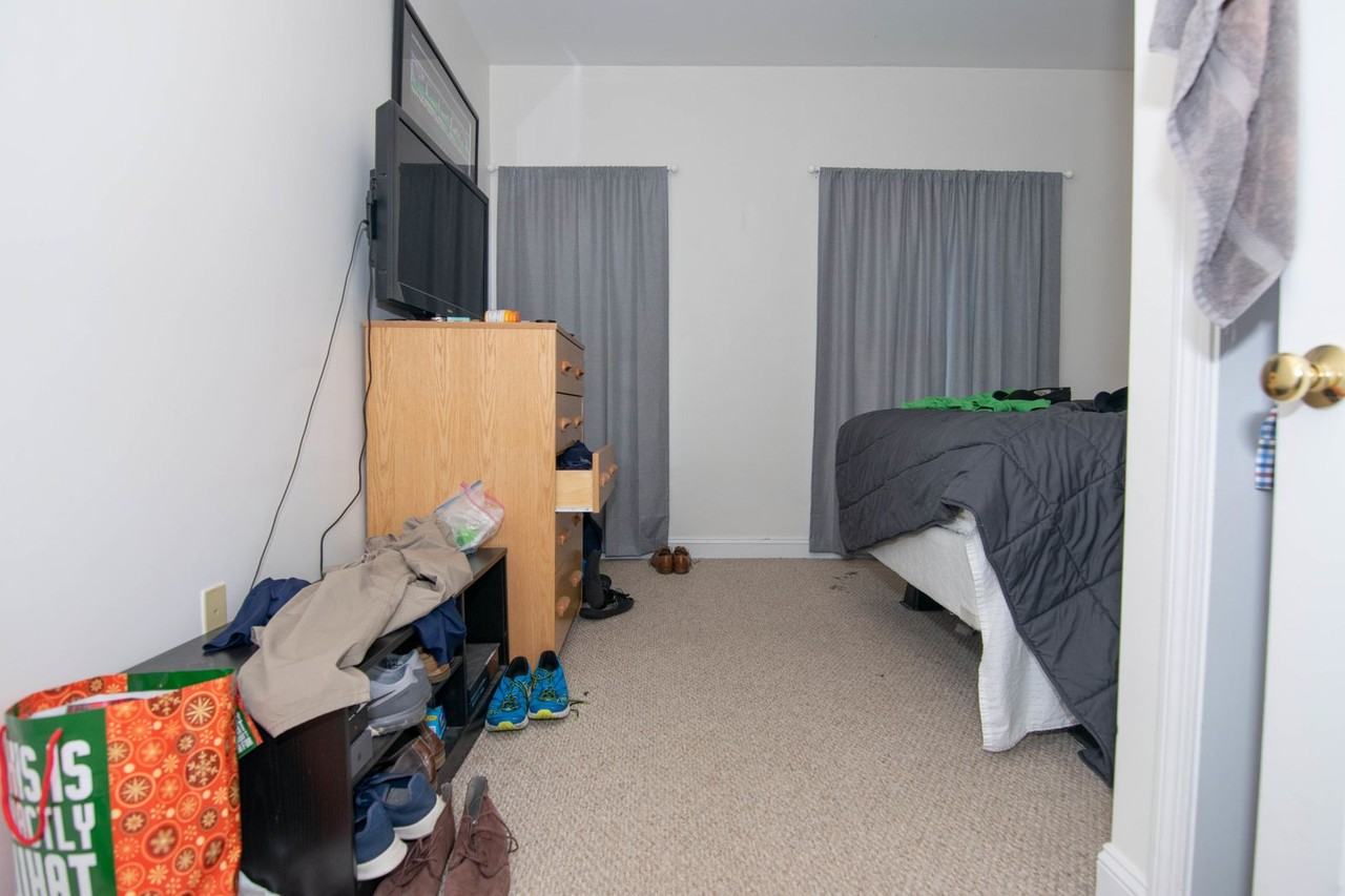 11 Glencoe St - Photo 6 of 13