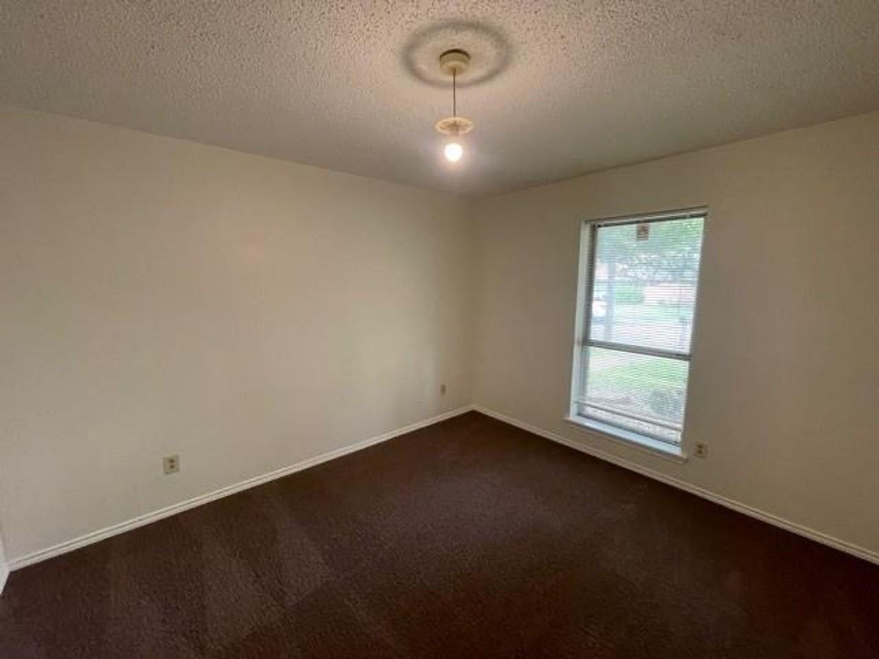 4808 Berridge Ln - Photo 6 of 8