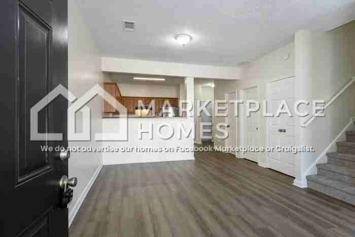11352 Michelle Way - Photo 3 of 24