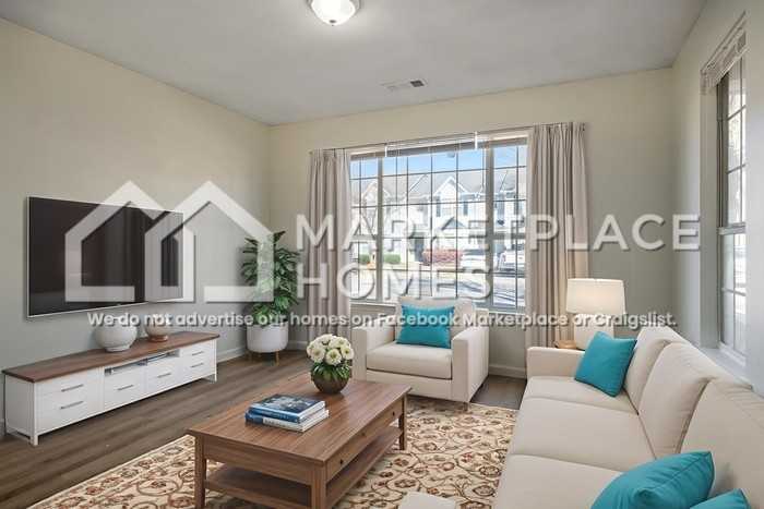11352 Michelle Way - Photo 4 of 24