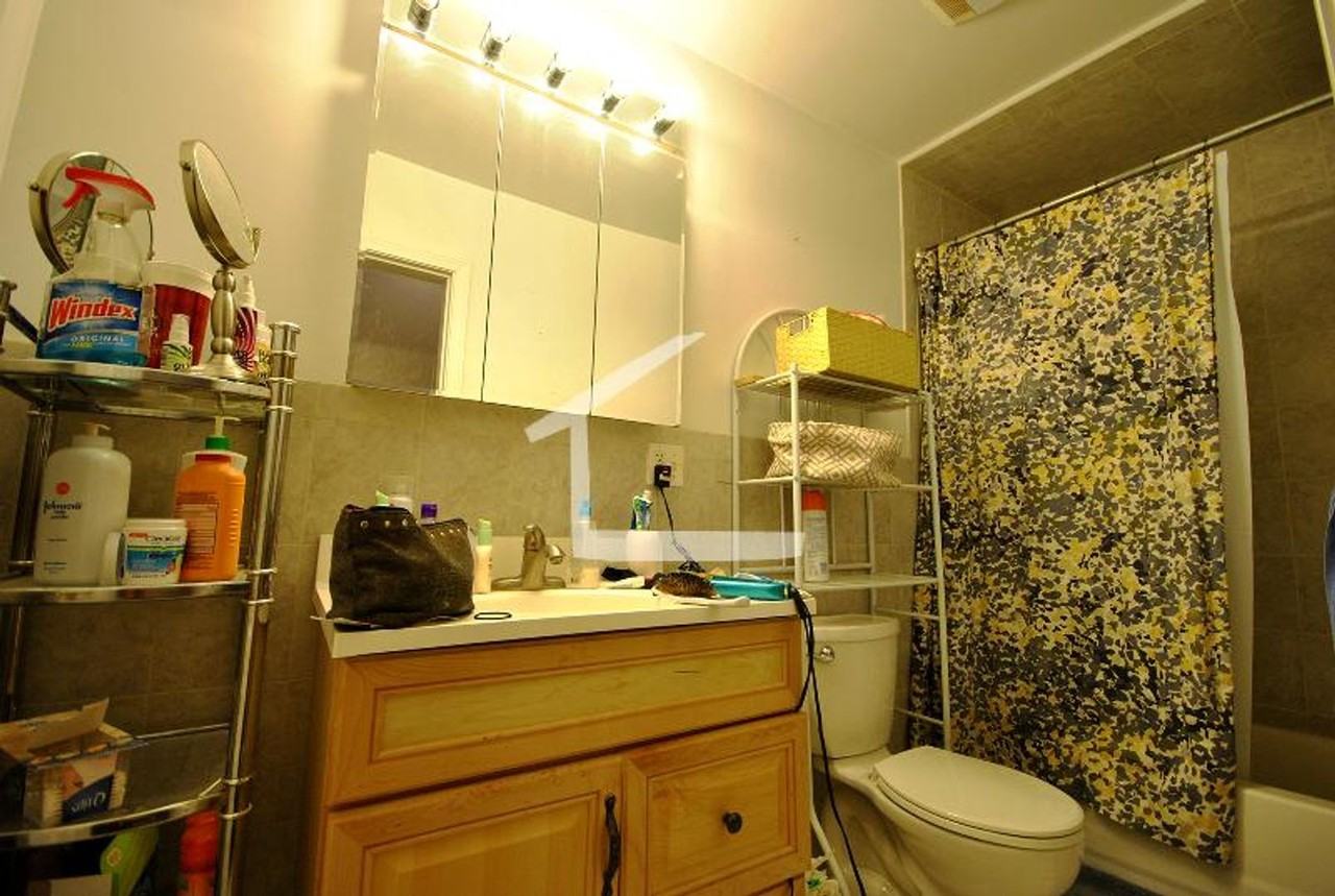 31 Addington Rd - Photo 3 of 10