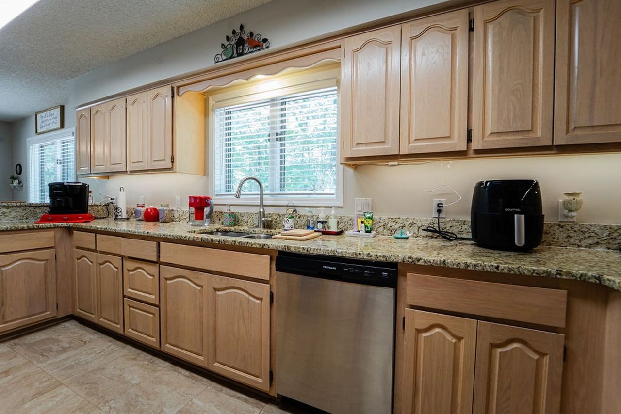 33 Magnifico Way - Photo 5 of 44