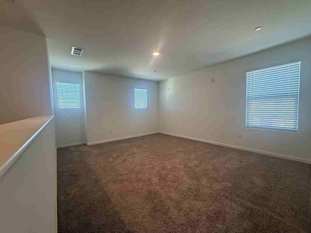 5531 W Flint Way - Photo 7 of 32