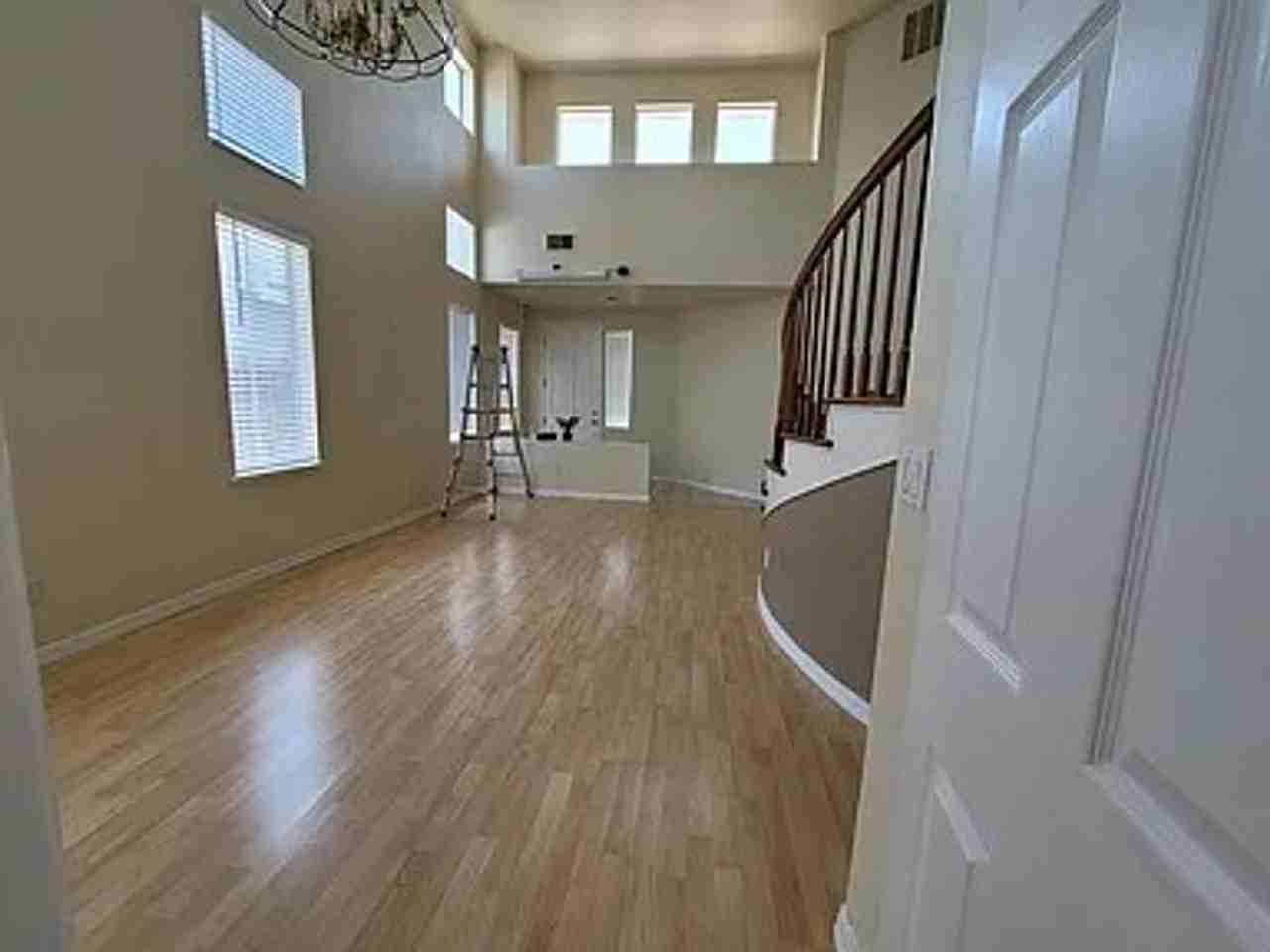 2377 Yorkshire Dr - Photo 3 of 21