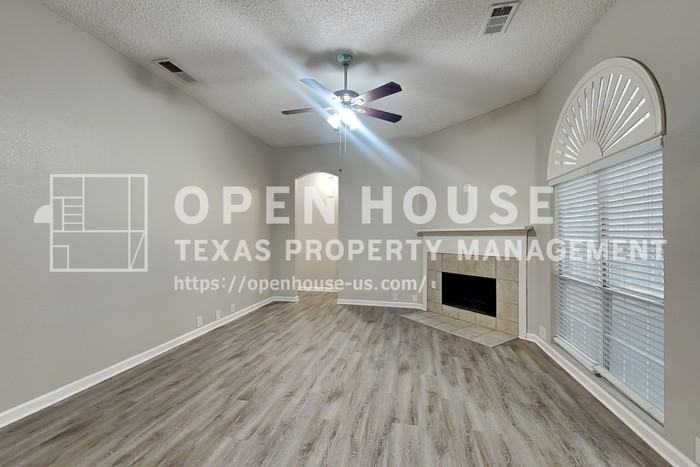 10512 Preston Vineyard Dr - Photo 5 of 26