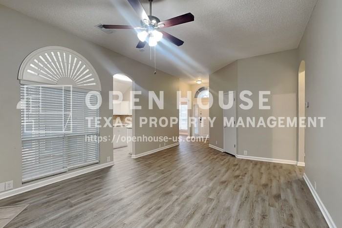 10512 Preston Vineyard Dr - Photo 6 of 26
