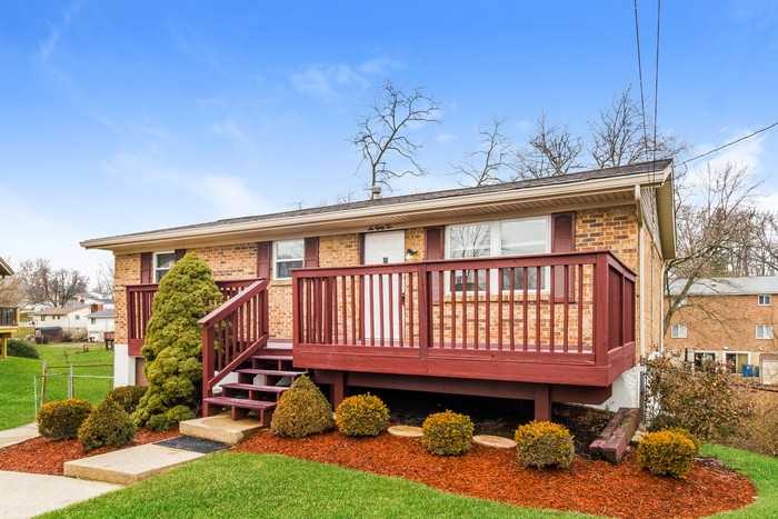 682 Mimosa Ct - Photo 2 of 10