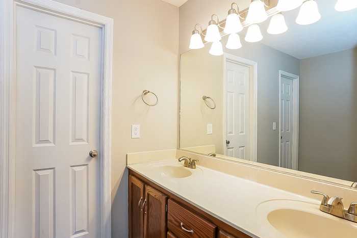 2323 Casaba Dr - Photo 6 of 10