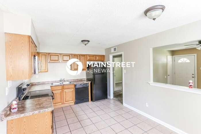 6570 Riverdale Rd - Photo 6 of 16