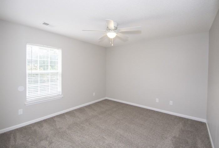 609 Green Pasture Ct - Photo 7 of 8