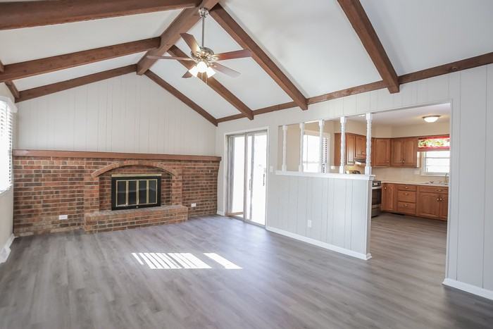 3624 Ne West Park Dr - Photo 2 of 10