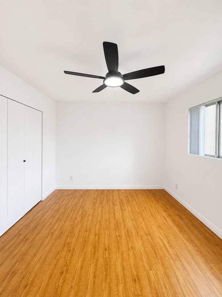 1044 N Curson Ave #3 - Photo 5 of 11