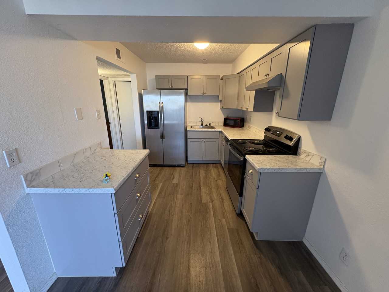 4711 Country Club Ln Nw #C3 - Photo 5 of 12