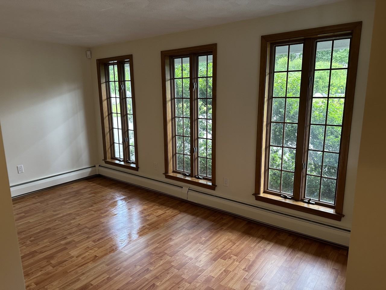 24 Haverhill St - Photo 3 of 15