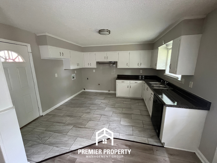 4977 Knight Arnold Rd - Photo 6 of 20
