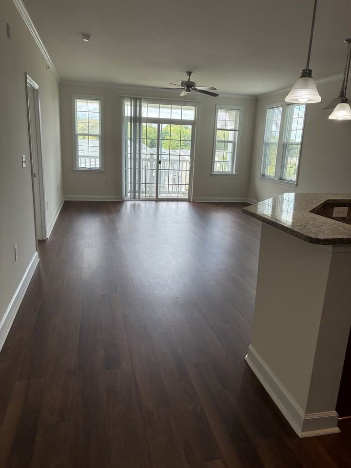 2401 Highpoint View Ct #403 - Photo 6 of 6